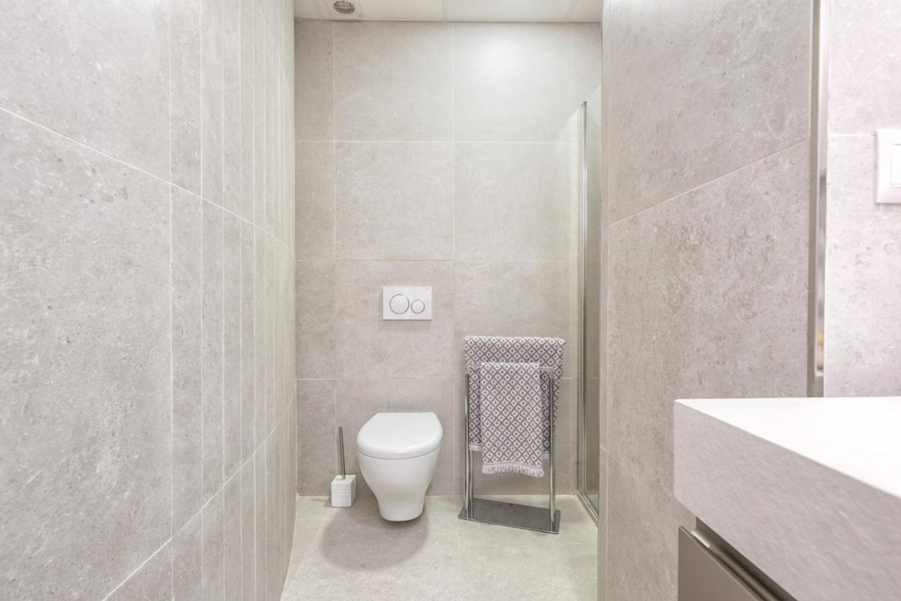 Pinzon Apartment In Malaga By Solaga Holiday Homes Extérieur photo