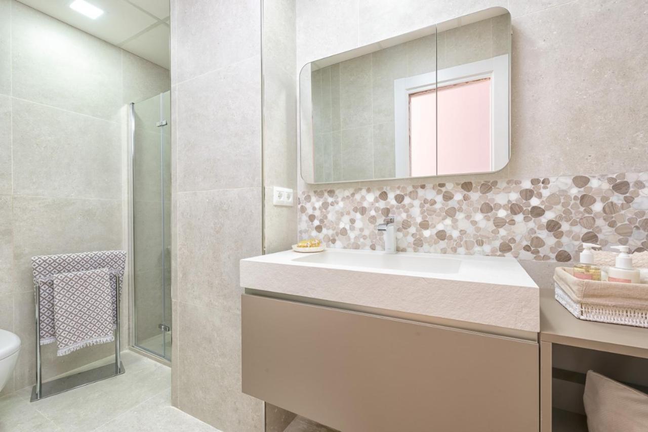 Pinzon Apartment In Malaga By Solaga Holiday Homes Extérieur photo